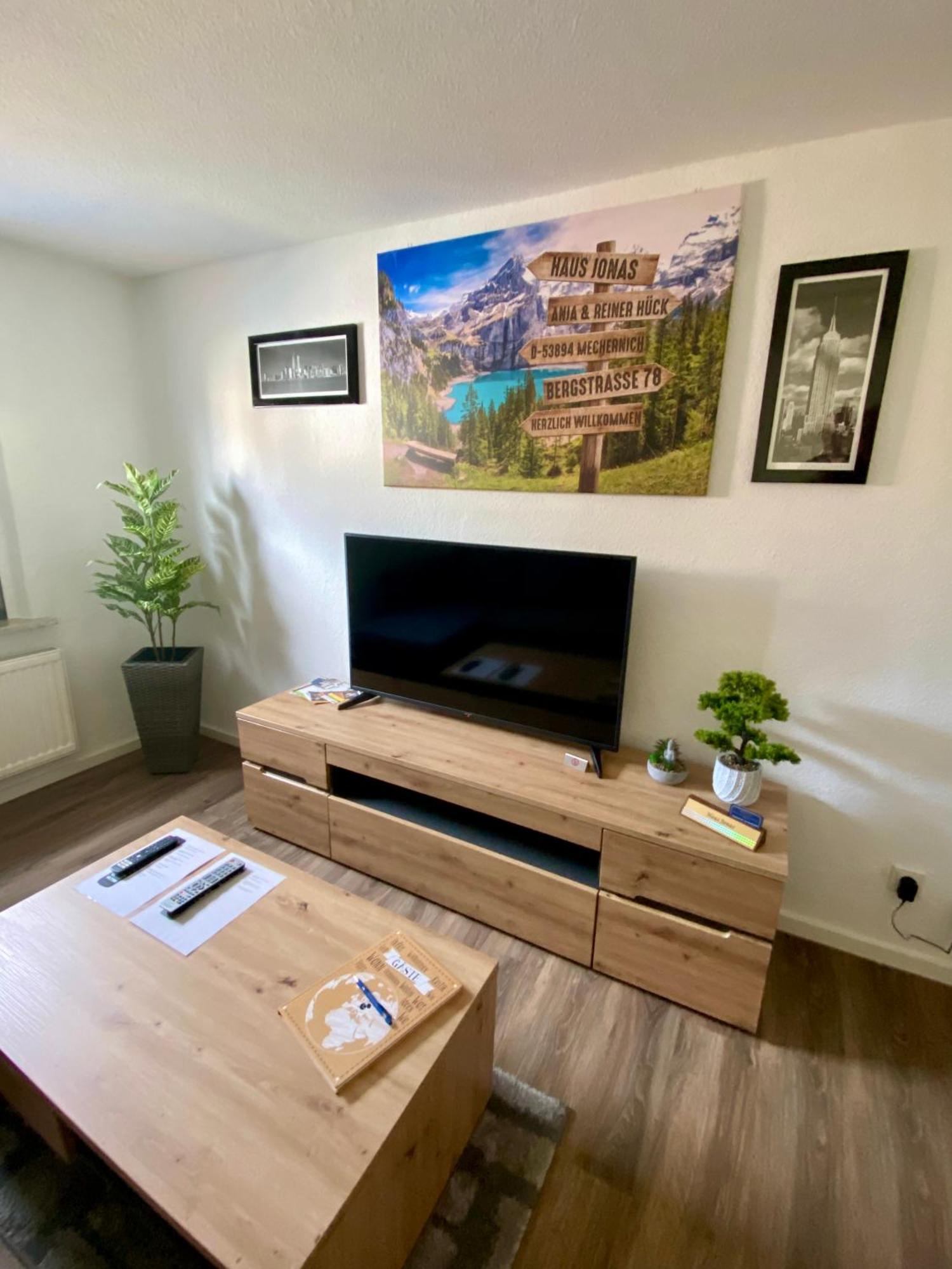 Haus Jonas Appartement Mechernich Buitenkant foto